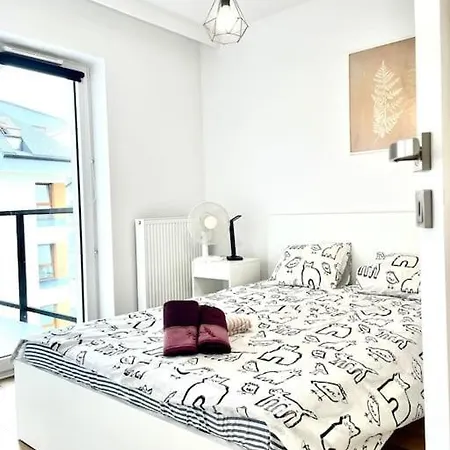 Easy Rent Apartments- Koncertowa 1 Apartment *