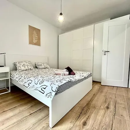 Easy Rent Apartments- Koncertowa 1 Apartment *