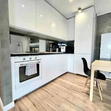 Easy Rent Apartments- Koncertowa 1 *